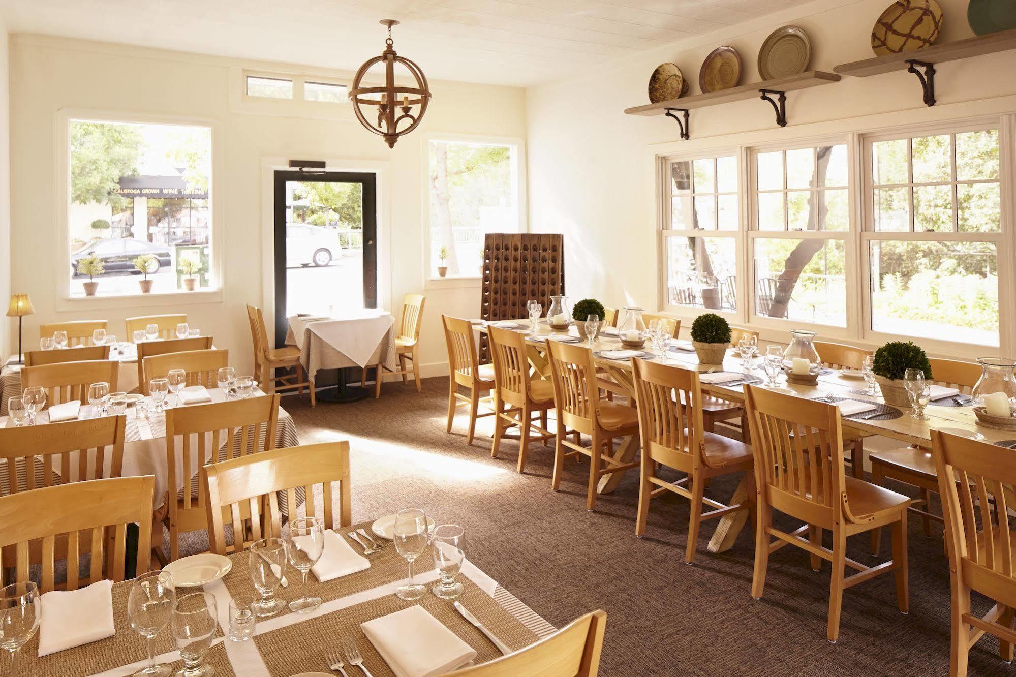 Calistoga Inn Restaurant And Brewery Exterior photo